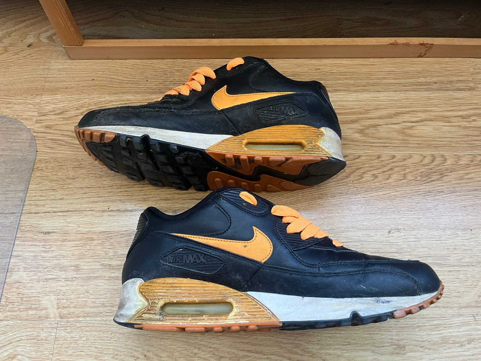 Oude Nike Air Max 90 - Maat 44 - Voor klussen/verzamelaar, Verzenden, Zwart, Sneakers of Gympen, Gedragen