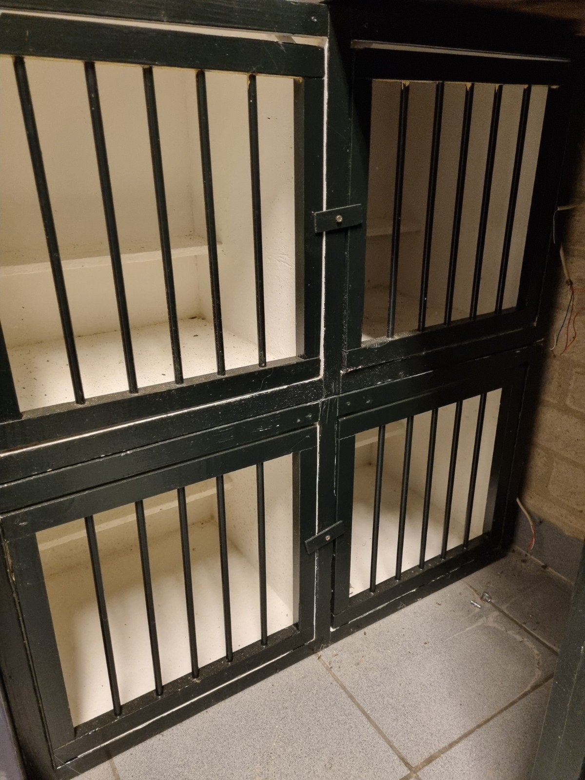 2 lichthokken van 2, Dieren en Toebehoren, Geslacht onbekend, Kropper