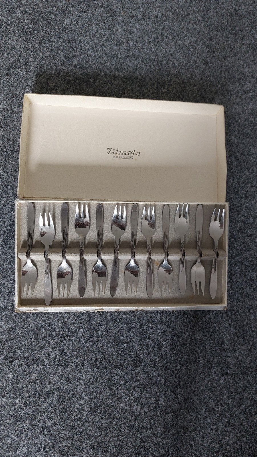 Zilmeta gebaksvorkjes set in originele doos, Ophalen of Verzenden