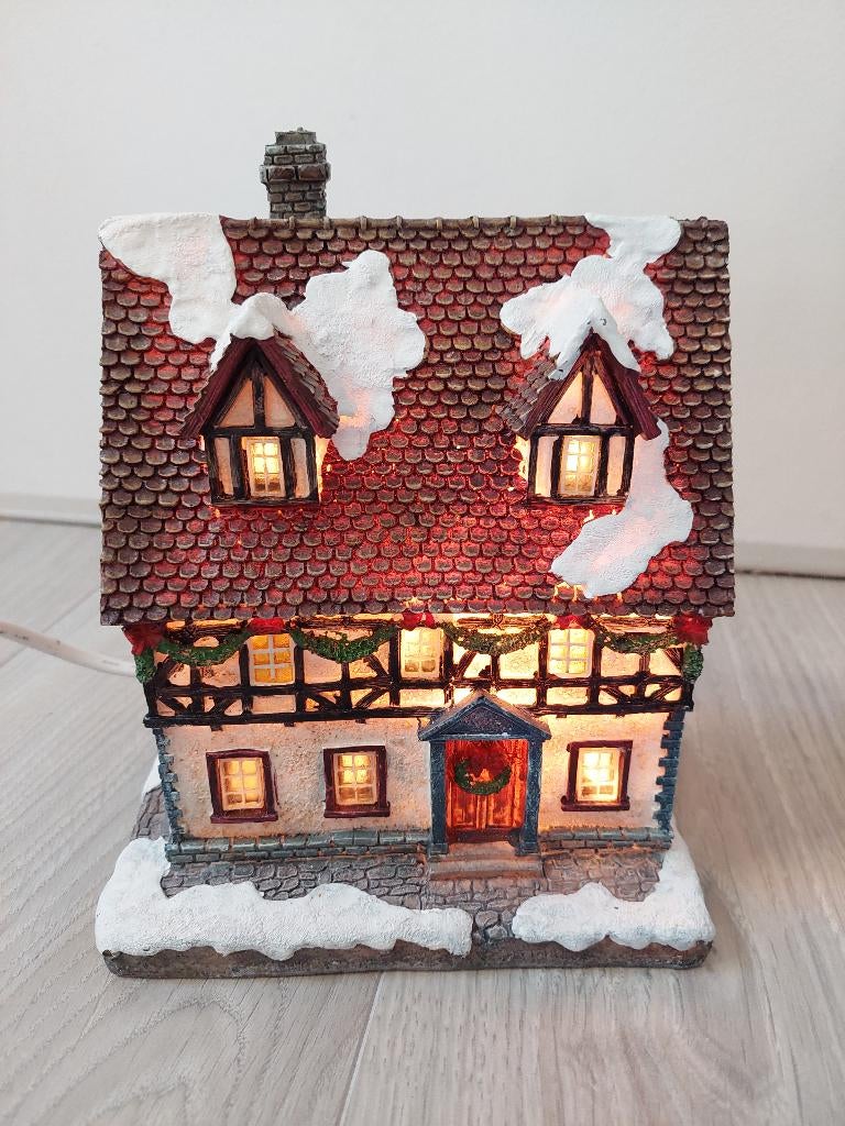 Kerstdorp: huisje met verlichting (merk Intratuin), Diversen, Kerst, Ophalen, Zo goed als nieuw