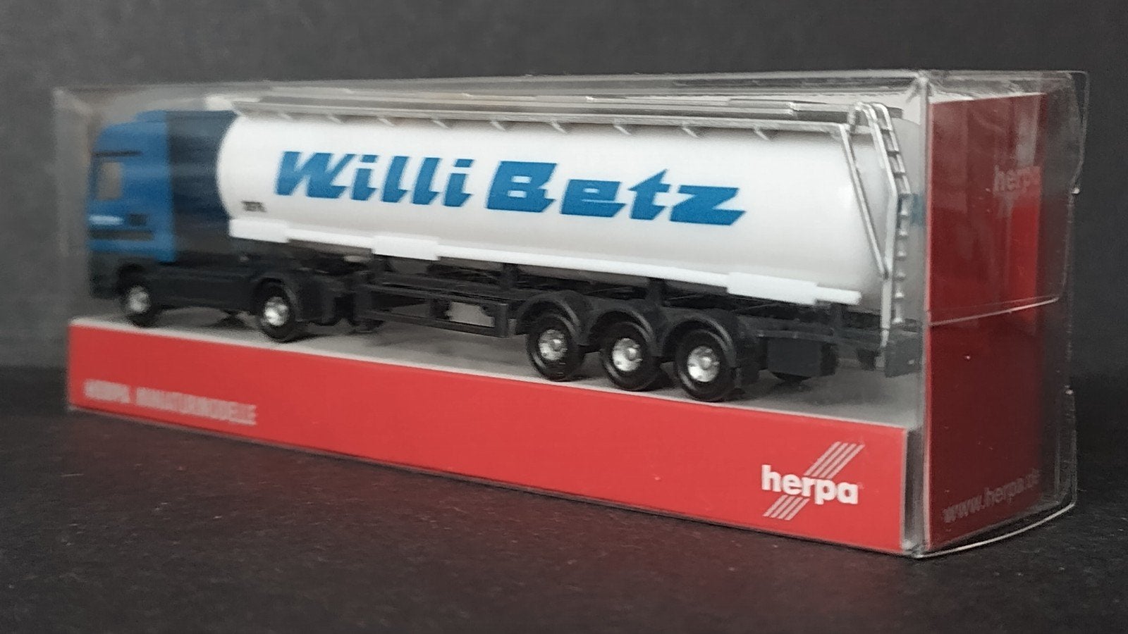 Mercedes Benz Actros Willi Betz Tanker 1:160 N Herpa Pol, Hobby en Vrije tijd, Modelauto's | Overige schalen, Verzenden, Nieuw