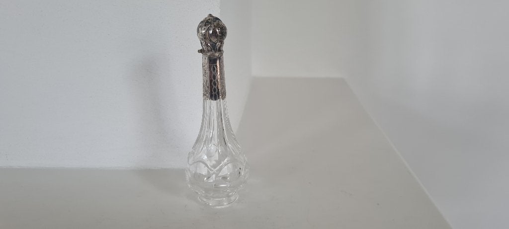 Kristal Parfumflesje met Zilveren Dop en Kraag zonder stopje, Antiek en Kunst, Antiek | Goud en Zilver, Ophalen of Verzenden, Zilver