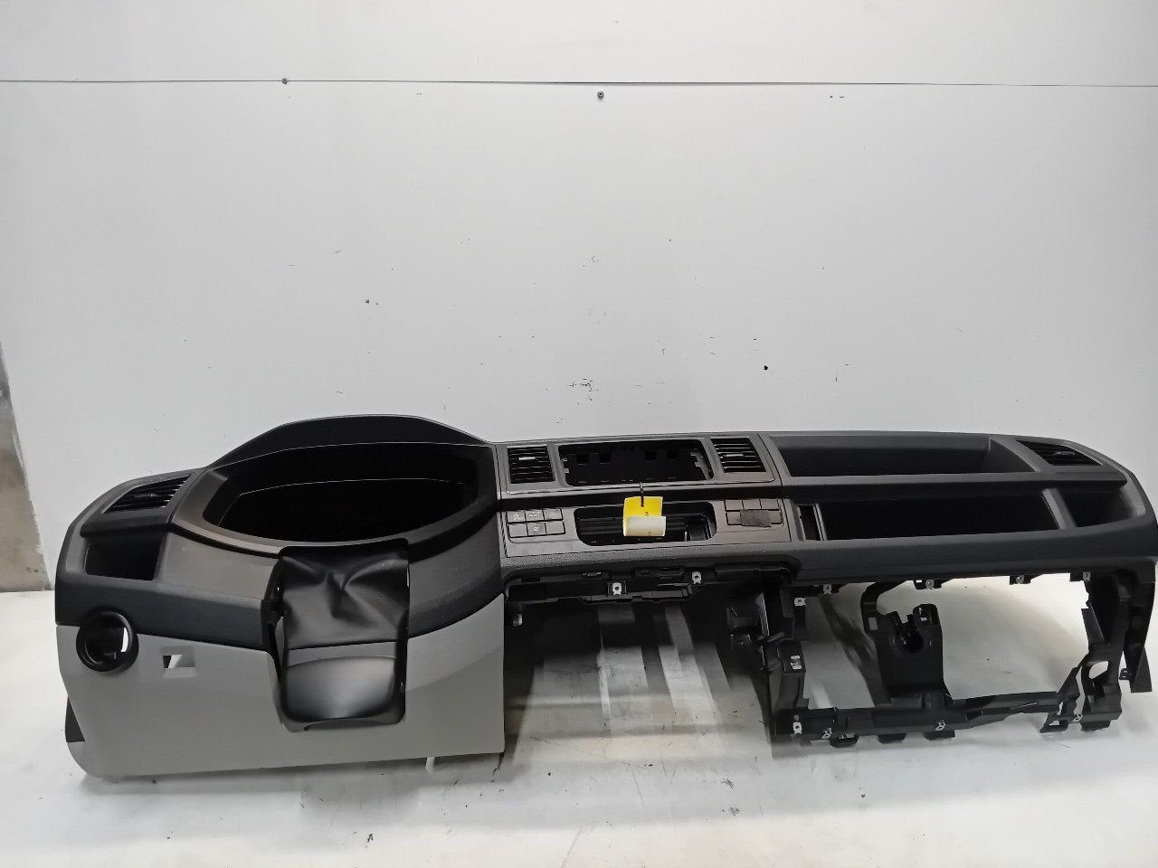 Airbag set Volkswagen Transporter, Onderdelen@venauto.nl, Van der Ven Autorecycling B.V., Gebruikt, Ettenseweg 76, 4706 PB Roosendaal, The Netherlands