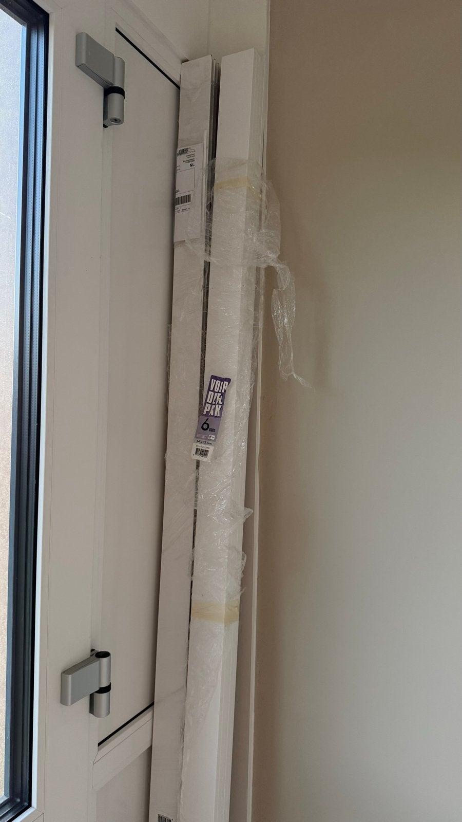 11 nieuwe witte plinten van Gamma, Ophalen, Nieuw, Mdf, 250 cm of meer