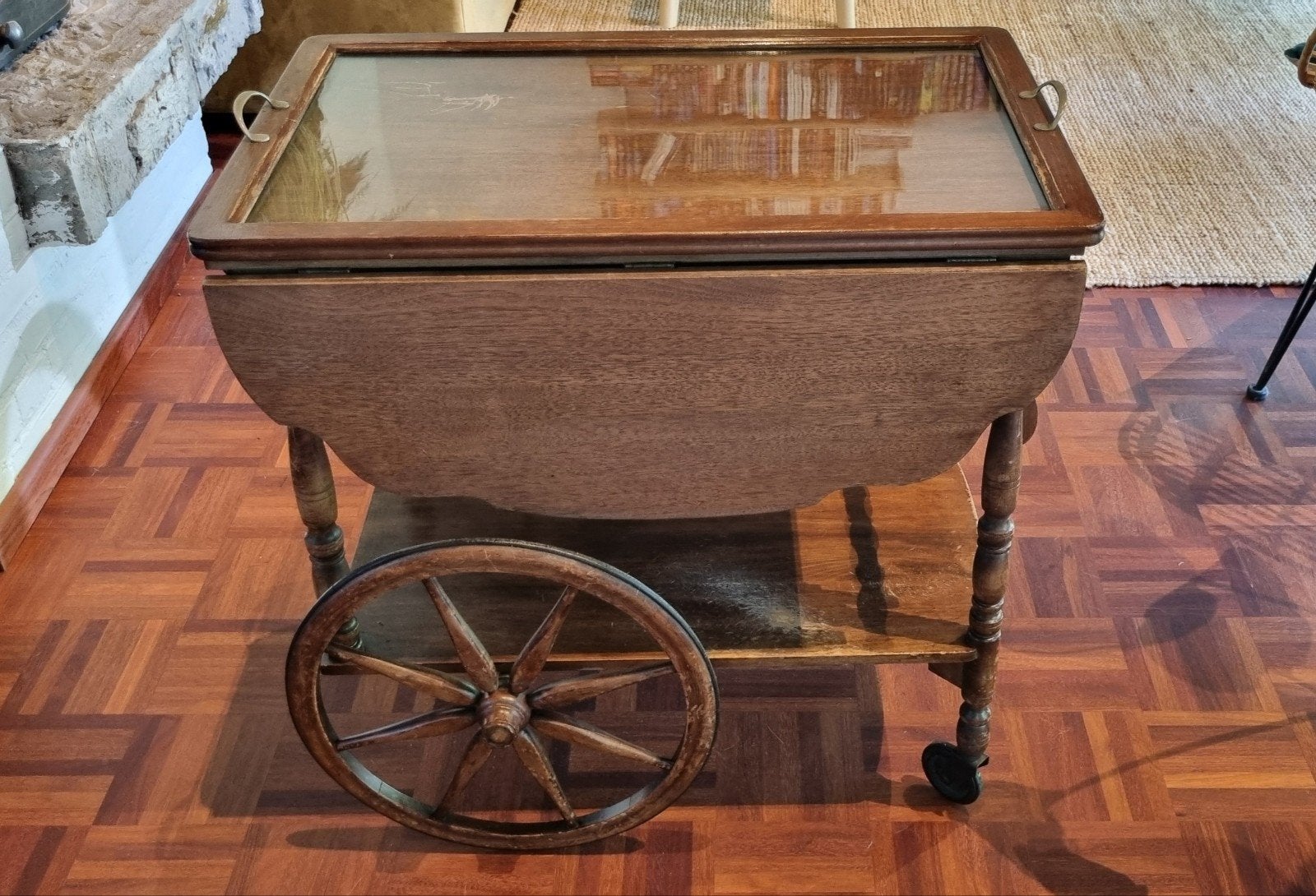 Klassieke theewagen / theetafel / plantentafel, Ophalen