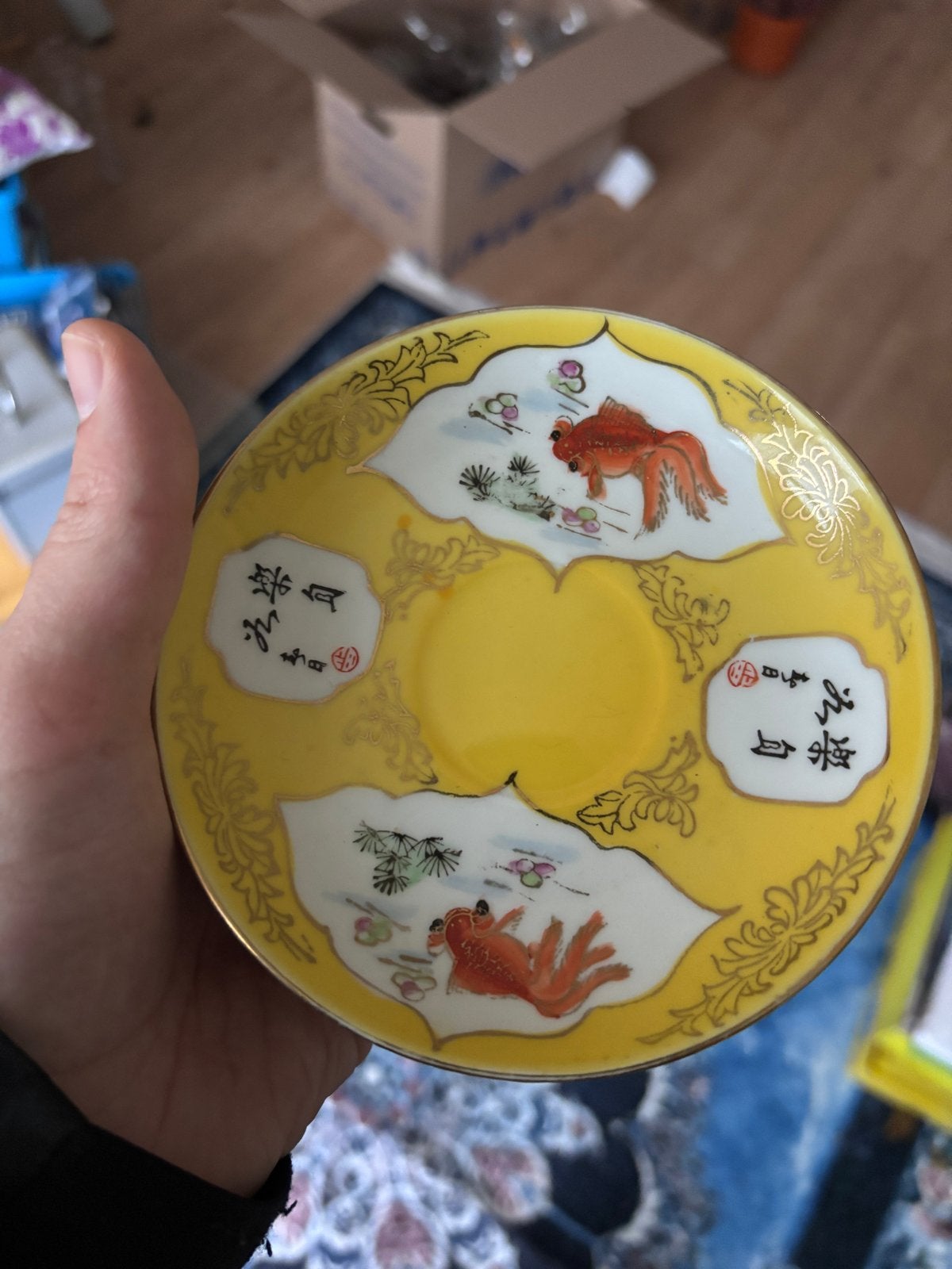 Vintage Chinees schoteltje met goudvissen en Chinese karakte, Ophalen of Verzenden