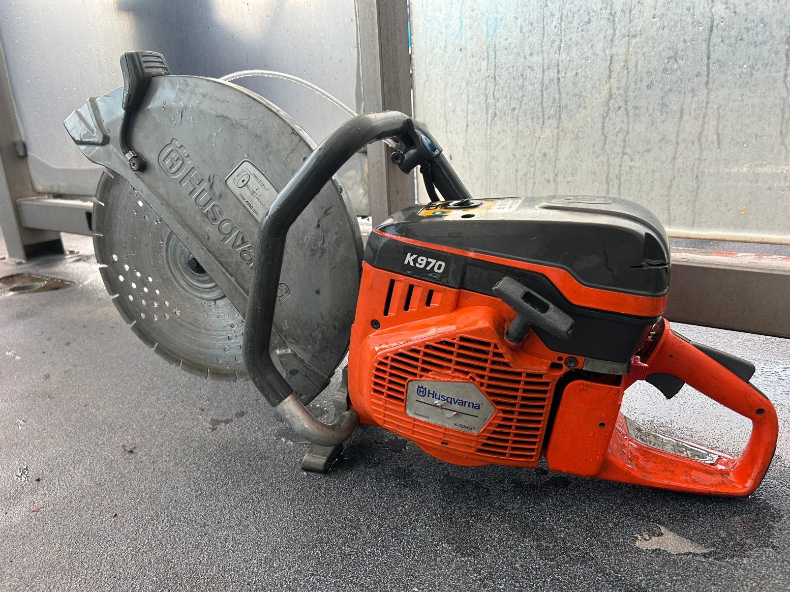 Husqvarna k970 400mm kap bandenzaag, Ophalen, Zo goed als nieuw