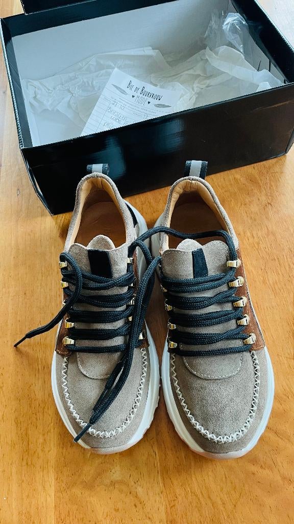 Babouche sneakers, Bruin, Nieuw, Ophalen of Verzenden, Sneakers of Gympen