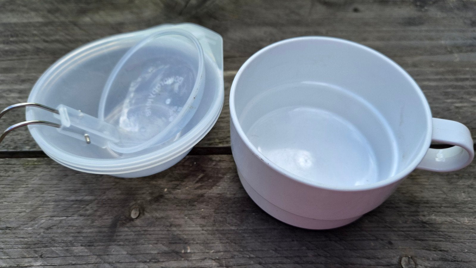 Mepal soepkom met 3 kleine soepkommen en opscheplepel, Ophalen of Verzenden, Gebruikt