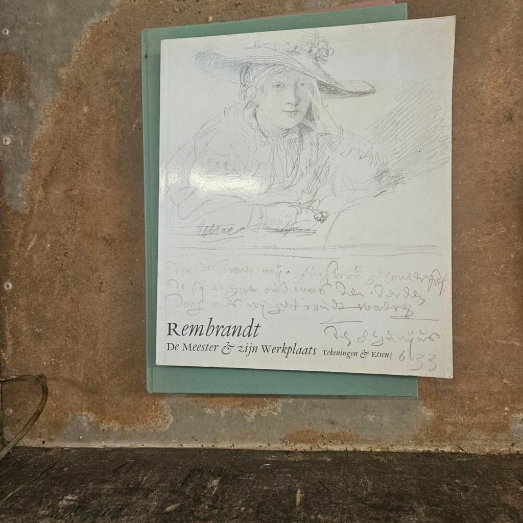Oude Rembrandt tekeningen &  etsen boek., Ophalen of Verzenden, Gelezen
