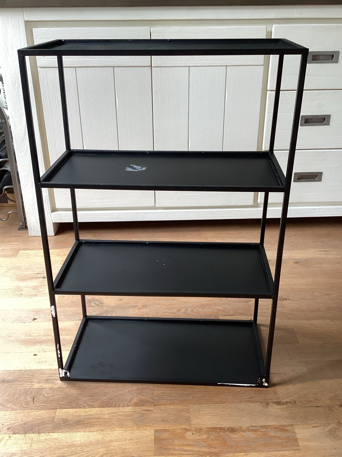 Zwart Stellingkastje - 75x50x25 cm met 4 Lagen, Huis en Inrichting, Ophalen, Zo goed als nieuw