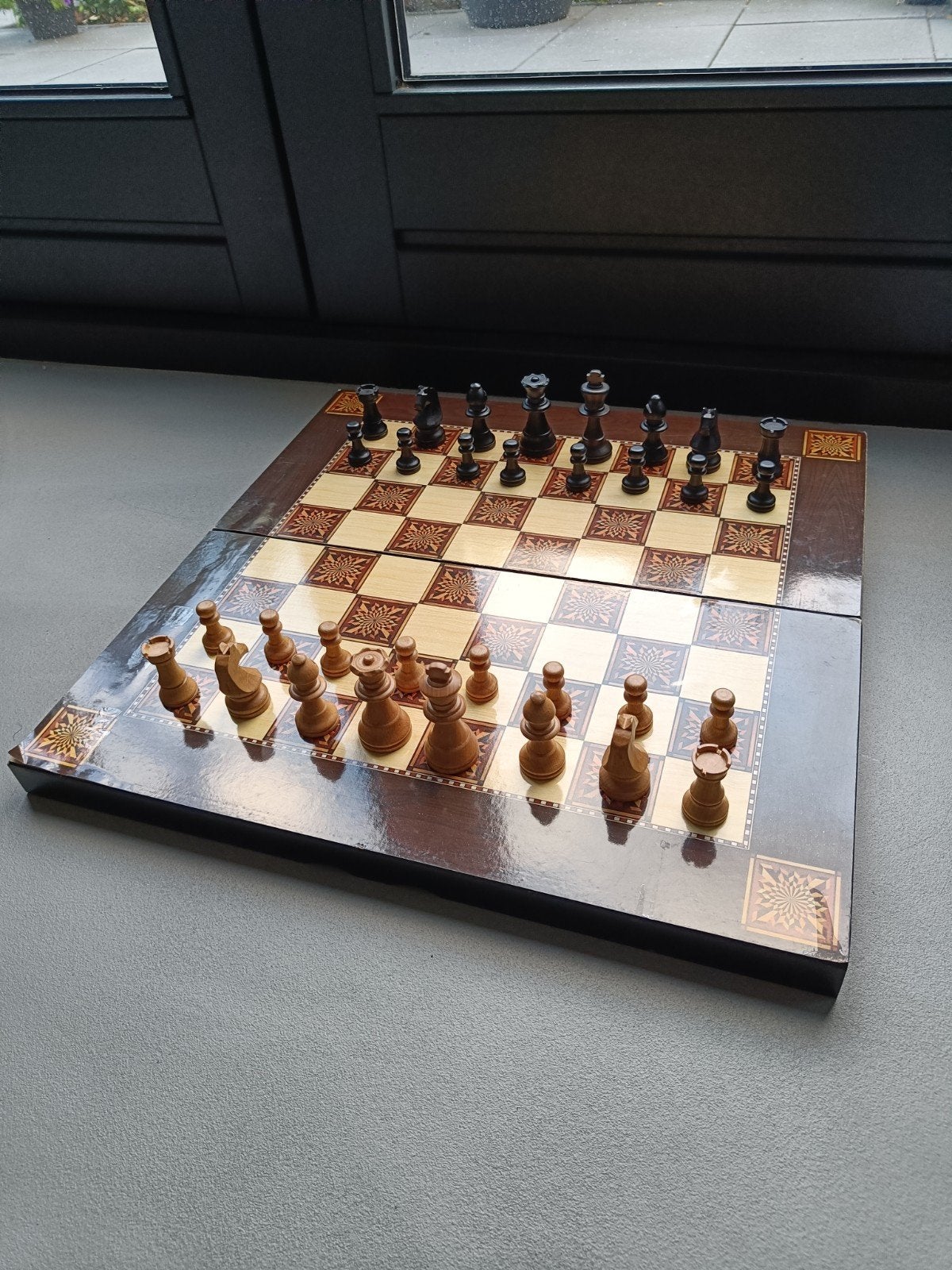 XL Opklapbaar Schaakbord/Backgammon met Fraaie Stukken, Ophalen of Verzenden, Gebruikt, Schaken