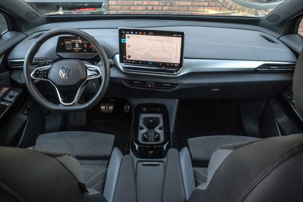 Volkswagen ID.4 Pro 210 kW Goal | Trekhaak | 360 Camera | El, 0 cilinders, Gebruikt, Zwart, 82 kWh
