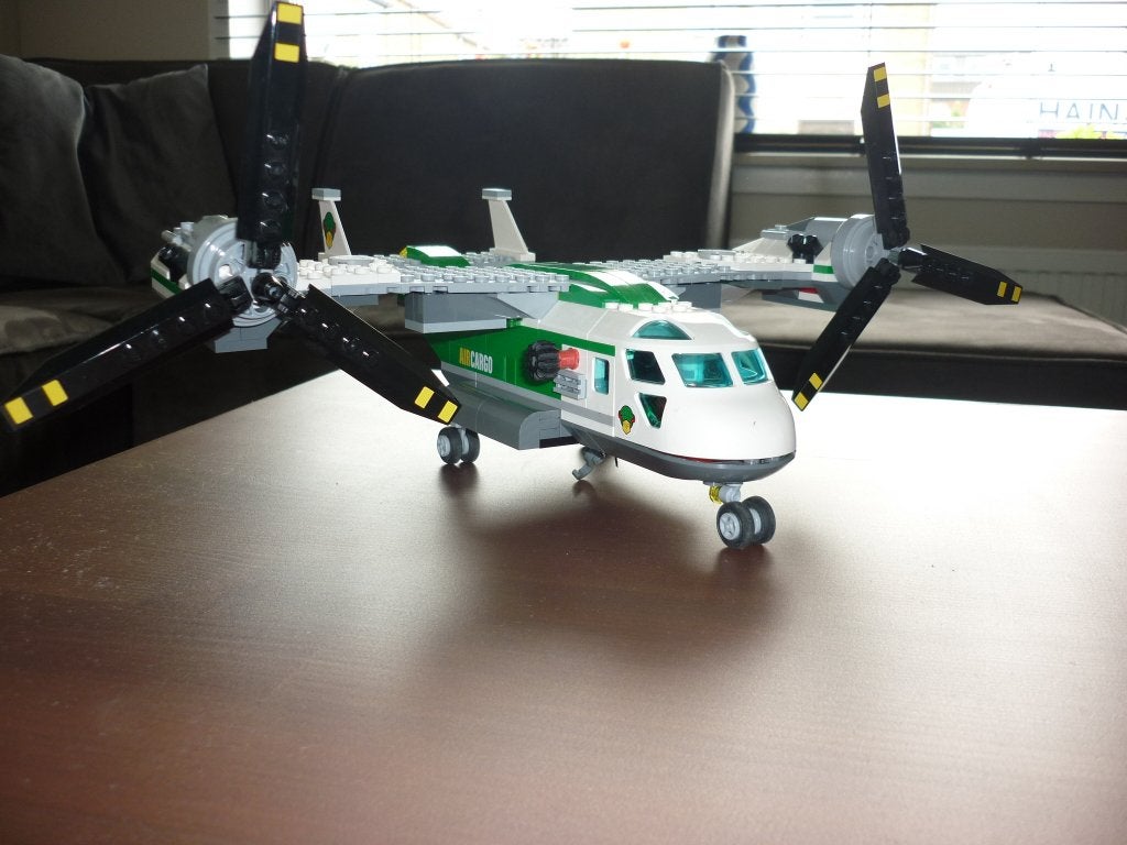 Foto 3 van Lego City 60021 – Hefschroef vrachtvliegtuig