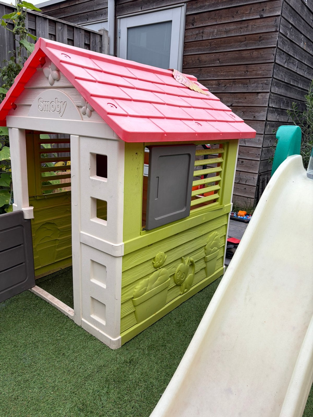 Smoby speelhuis, Kinderen en Baby's, Speelgoed | Buiten | Speelhuisjes, Ophalen, Zo goed als nieuw, Kunststof