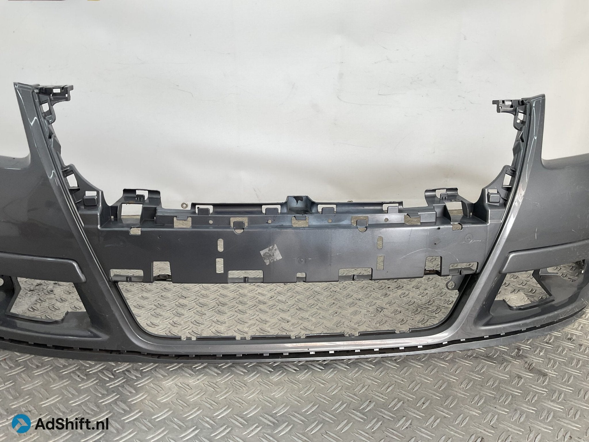 Bumper Volkswagen PASSAT B6 2010 3C0807221C Voorbumper H10-1, Auto-onderdelen, Carrosserie en Plaatwerk, Bumper