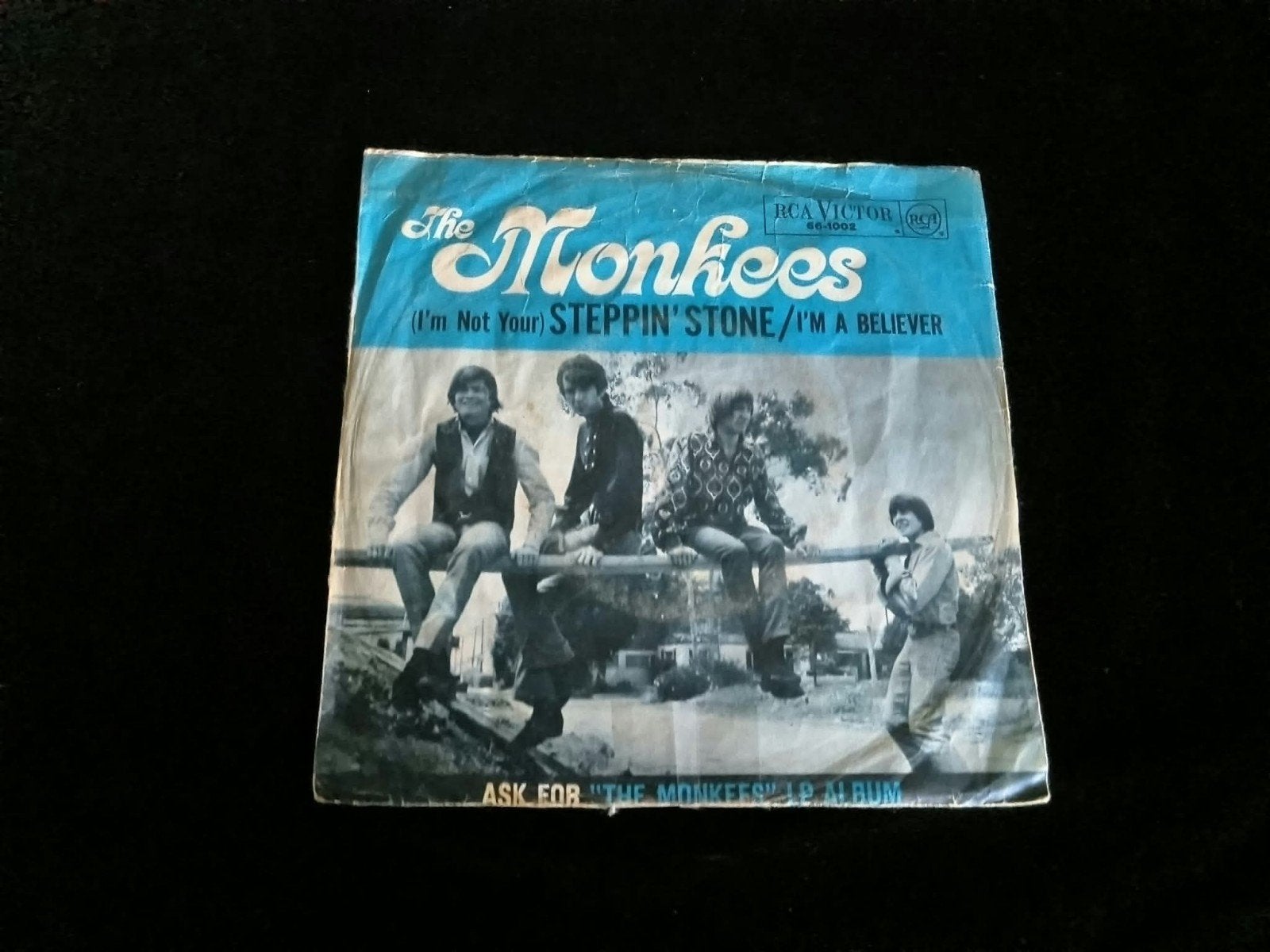 The Monkees - (I'm Not Your) Steppin' Stone / I'm A Believer, Gebruikt, 7 inch, Ophalen of Verzenden, Pop