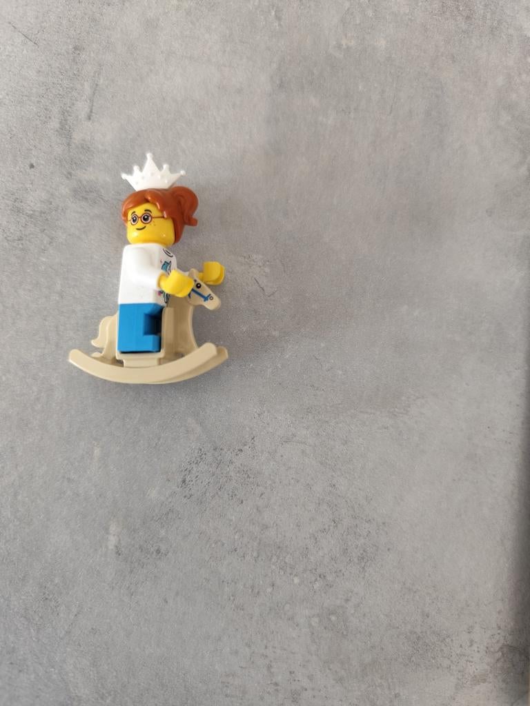 Lego minifiguur series 24 rockin' horse rider, Ophalen of Verzenden, Nieuw