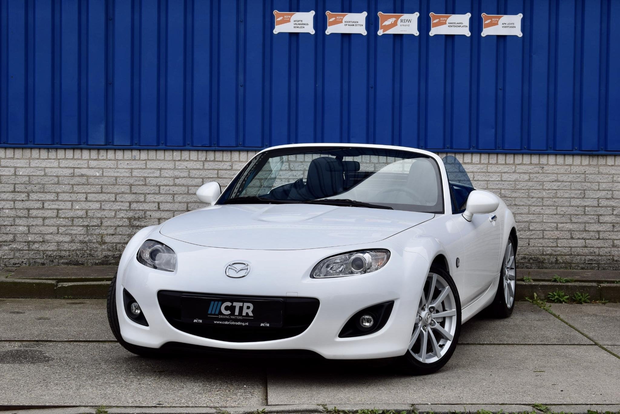 Mazda MX-5 Roadster Coupé 1.8 TS+, Achterwielaandrijving, Gebruikt, Zwart, 4 cilinders