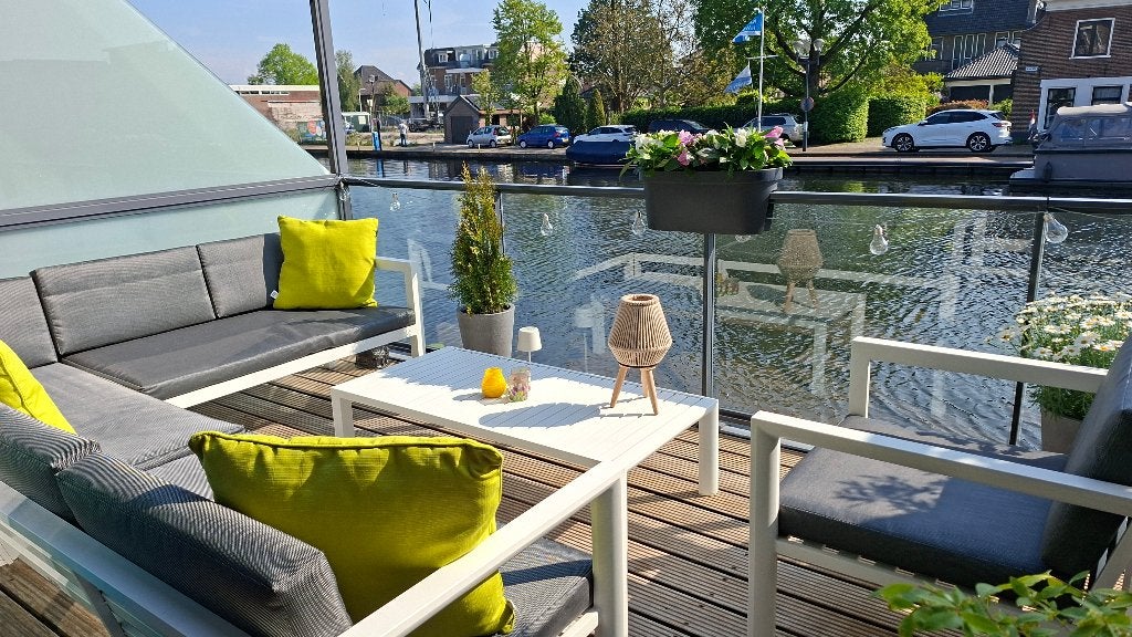 Te koop loungeset wit met antraciet grijze kussens, Ophalen, Kunststof, Gebruikt, 6 zitplaatsen