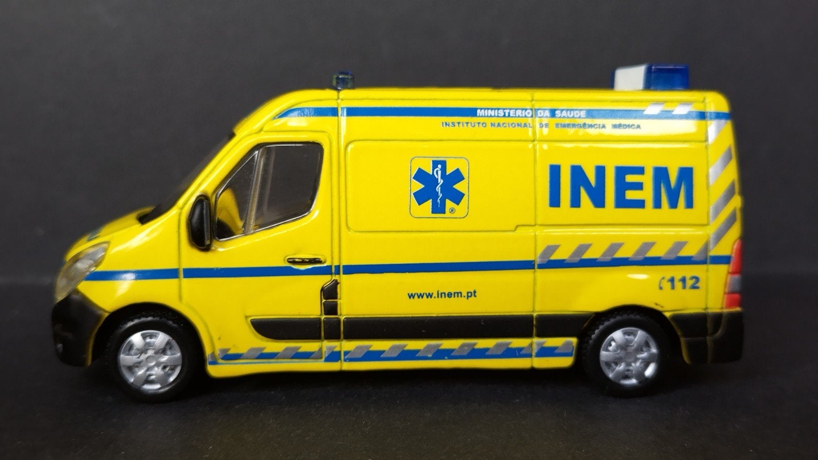 Renault Master Ambulance Portugal 1:50 Bburago Burago Pol, Overige merken, Auto, Verzenden, .