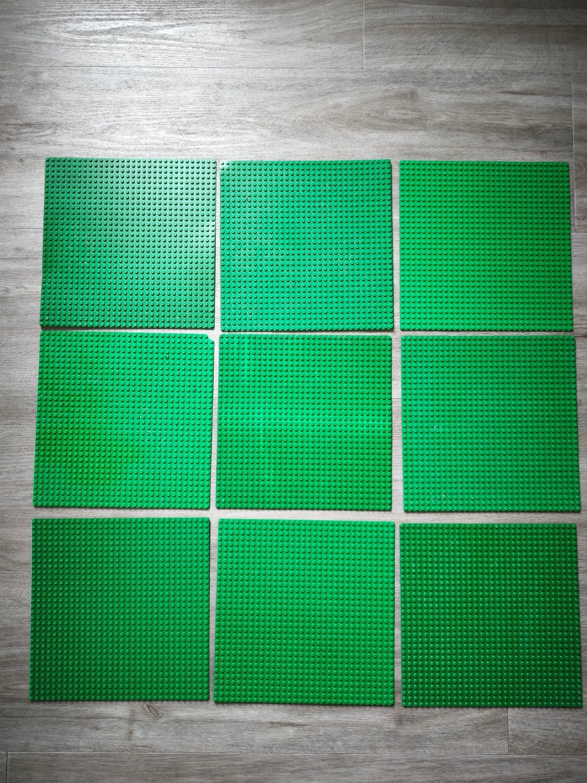9 Lego grondplaten bouwplaten groen 32x32, Kinderen en Baby's, Speelgoed | Duplo en Lego, Ophalen of Verzenden, Gebruikt, Grondplaat