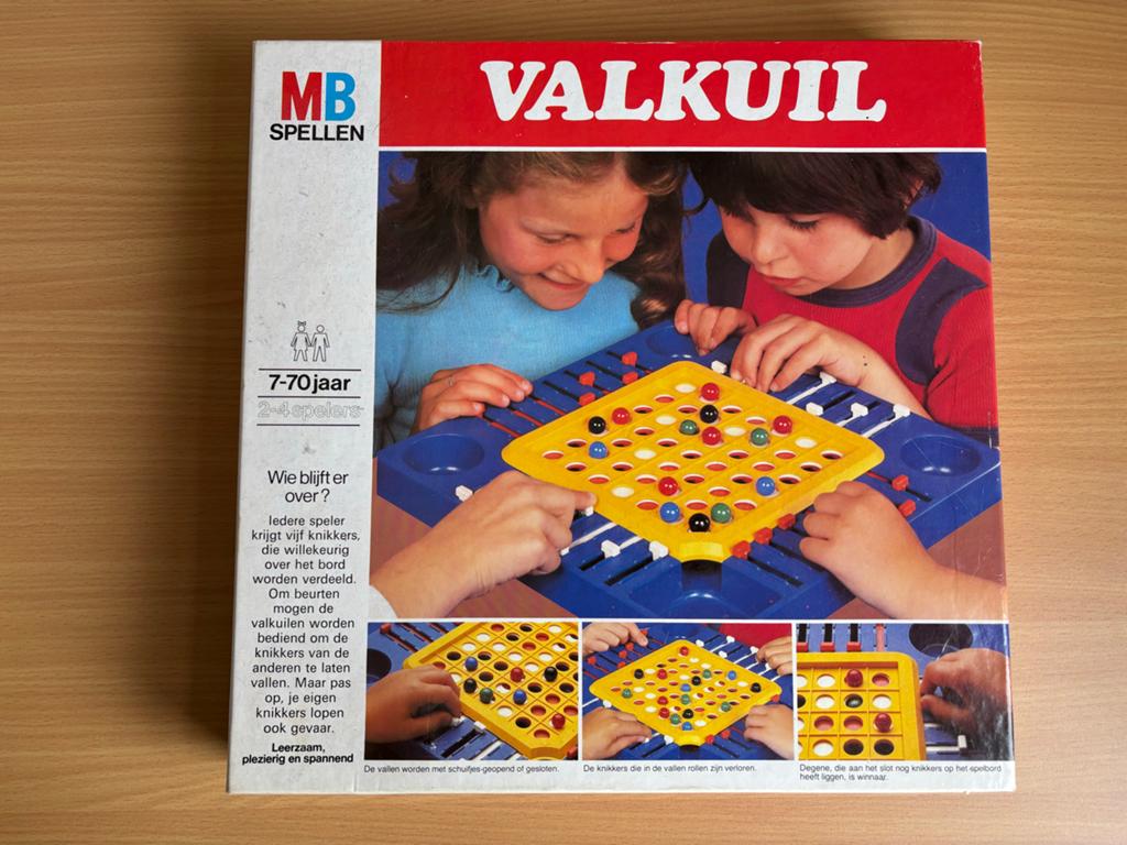 MB Spellen Valkuil - Wie blijft er over? Klassiek bordspel, Hobby en Vrije tijd, Gezelschapsspellen | Bordspellen, Drie of vier spelers