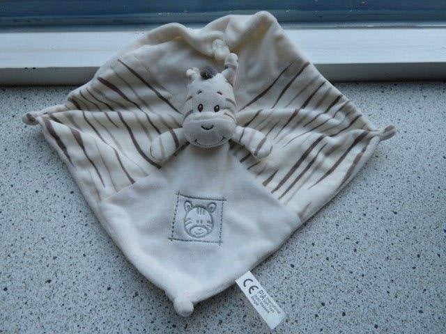 Knuffeldoek zebra zebrapaard van PIA International Soft Toys, Ophalen of Verzenden, Zo goed als nieuw, Paard, Met label