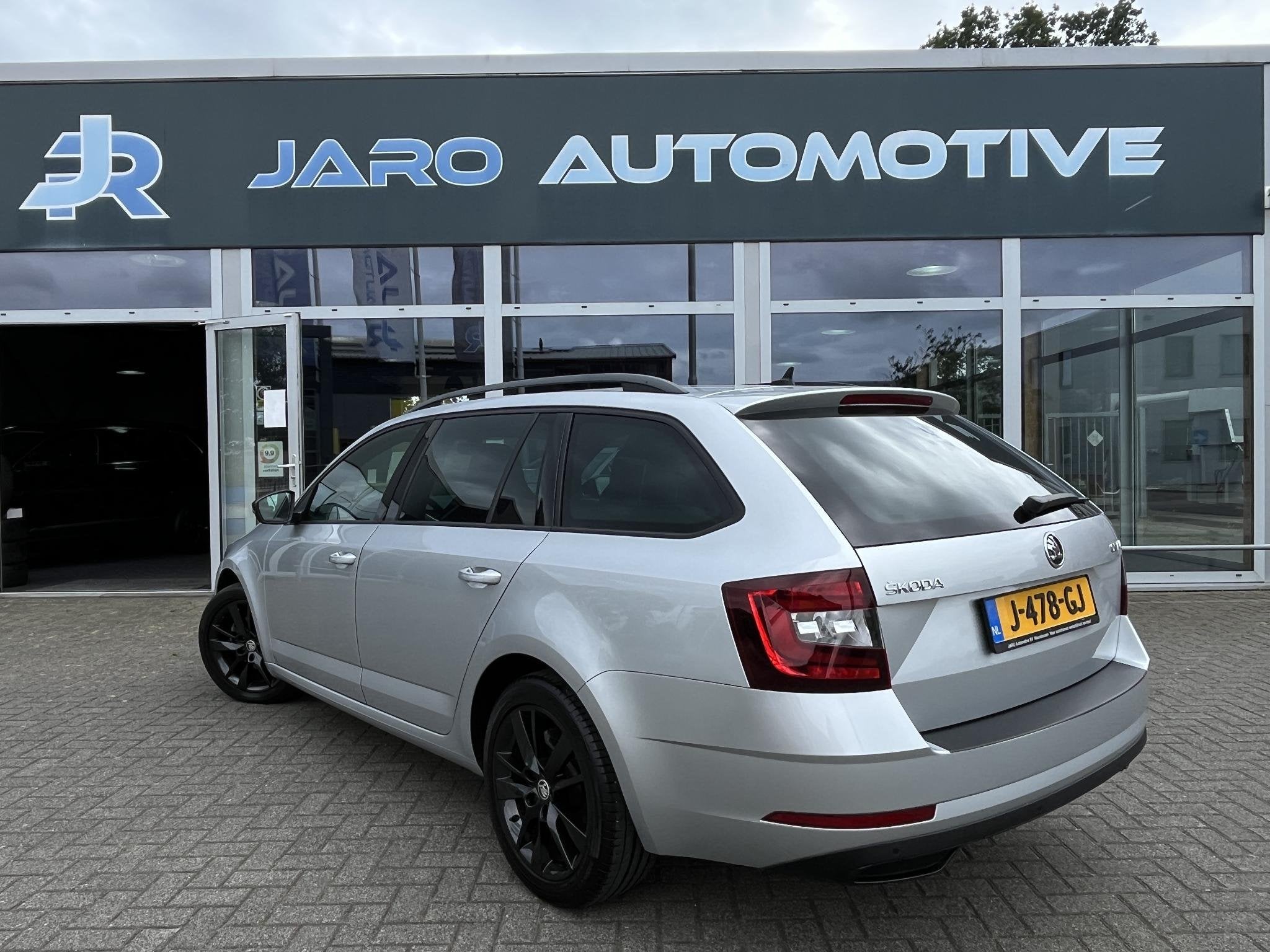 Skoda Octavia Combi 1.0 TSI Greentech Sport Business | Apple, Auto's, 12 maanden, Stof, Gebruikt, 116 pk