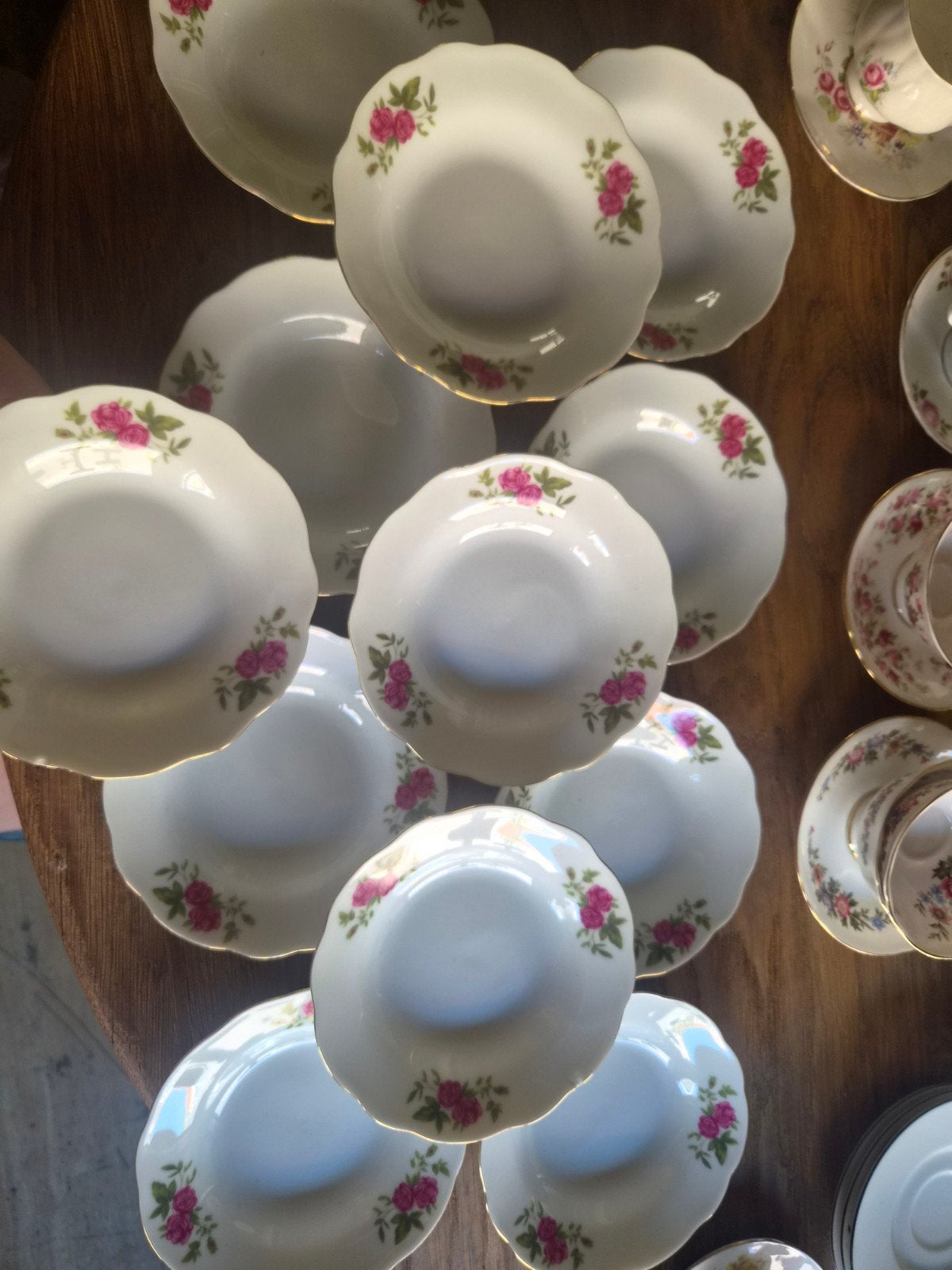 Set van 12 vintage schoteltjes met rozenmotief, Antiek en Kunst, Antiek | Servies los, Ophalen