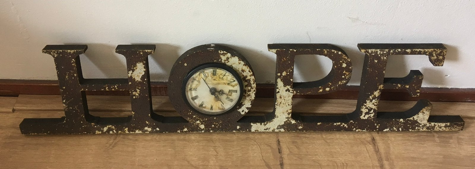 HOPE vintage roest letters met klok, Ophalen of Verzenden, Gebruikt, Wandklok