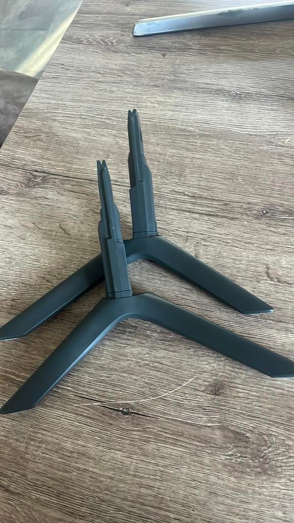 Voetjes Samsung Qled tv (QE50Q64T, QE55Q64T, QE58Q60T e.a), Audio, Tv en Foto, Televisie-accessoires, Zo goed als nieuw, Ophalen of Verzenden