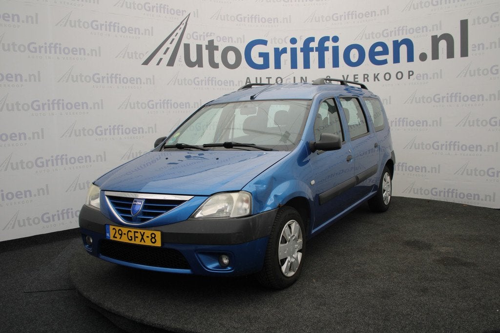 Dacia Logan MCV 1.6-16V Lauréate EXPORT! Katalysator defect, Stof, Gebruikt, 4 cilinders, Origineel Nederlands