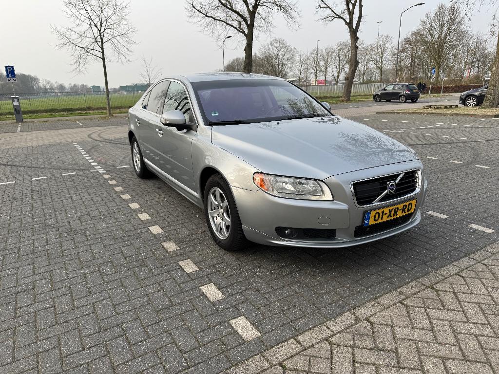 Volvo S80 2.4 D 2007 Grijs, Auto's, Volvo, 1800 kg, Zwart, 163 pk, Diesel