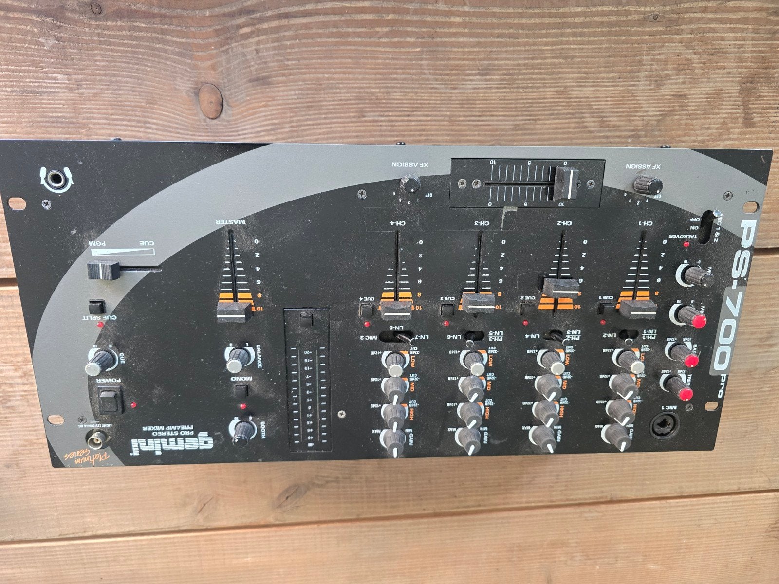 Gemini PS-700 Pro DJ Mixer - 4 kanalen, Ophalen of Verzenden, Gebruikt, 5 tot 10 kanalen, Microfooningang