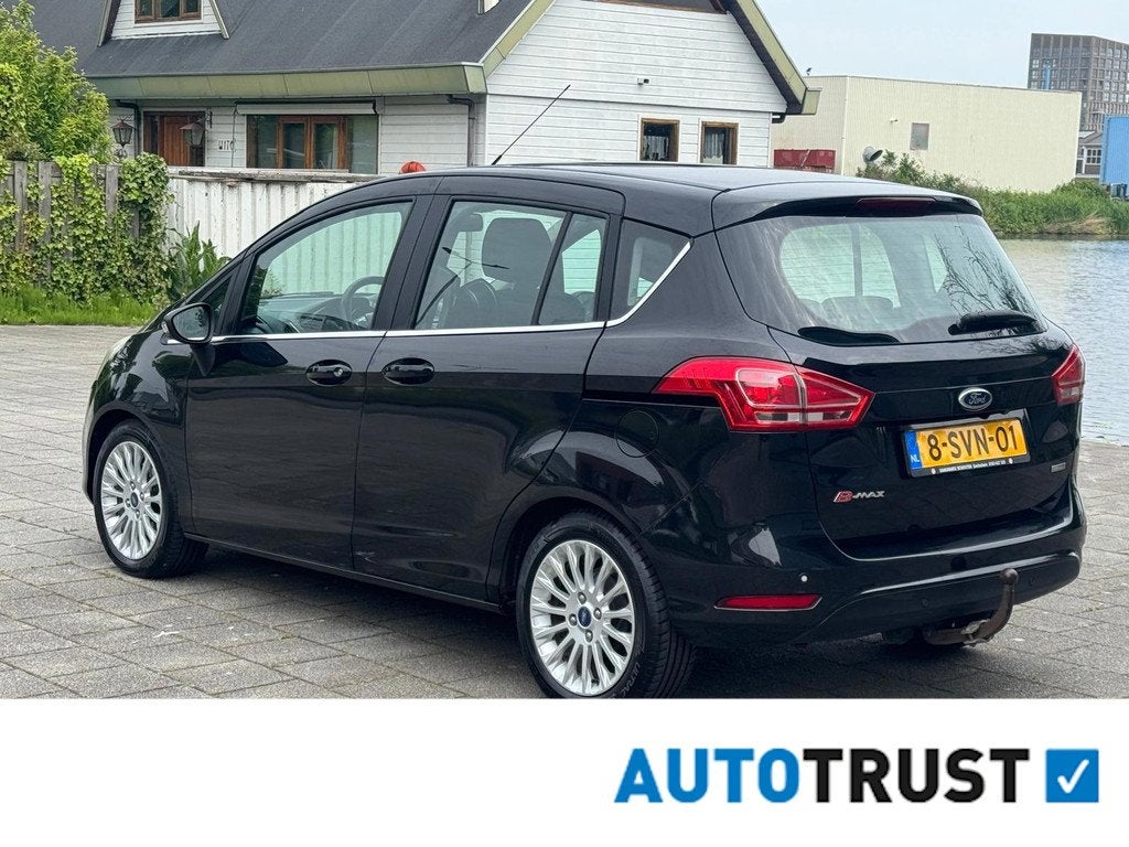 Ford B-Max 1.0 EcoBoost Titanium.km nap.airco navigatie, Auto's, Ford, Voorwielaandrijving, Euro 5, 101 pk, Gebruikt