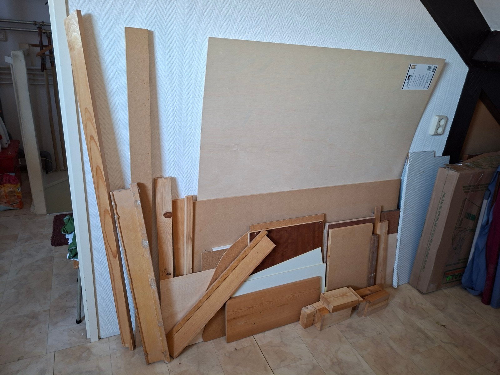 Hout voor hobby/vuurkorf, Ophalen, Overige houtsoorten, Minder dan 200 cm, Plank