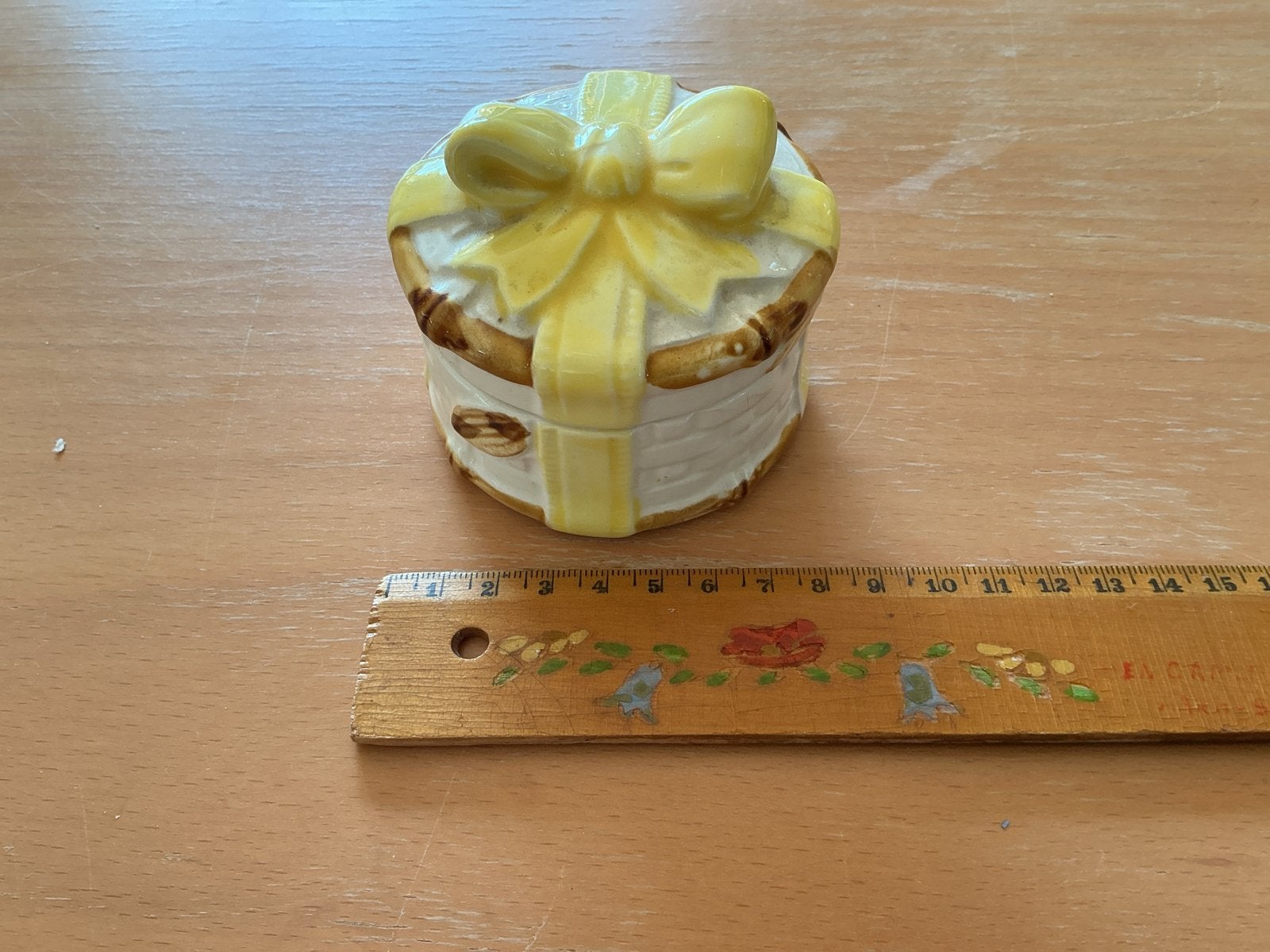 Vintage Japan Cadeau Doosje Keramiek Geel Lint, Antiek en Kunst, Ophalen of Verzenden