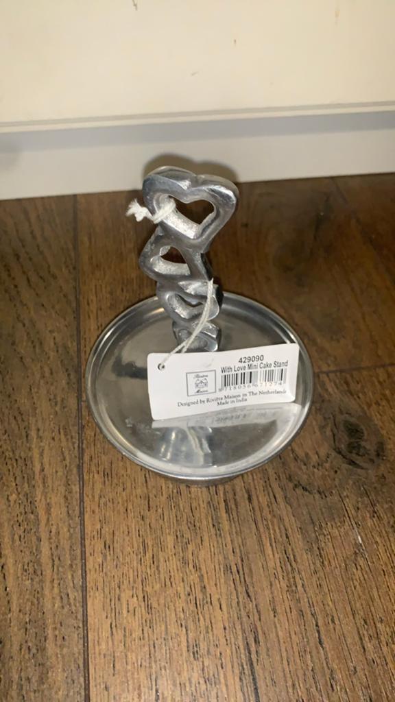 Riviera Maison 'With Love' Mini Taartstandaard, Nieuw, Ophalen of Verzenden, Landelijk, Metaal