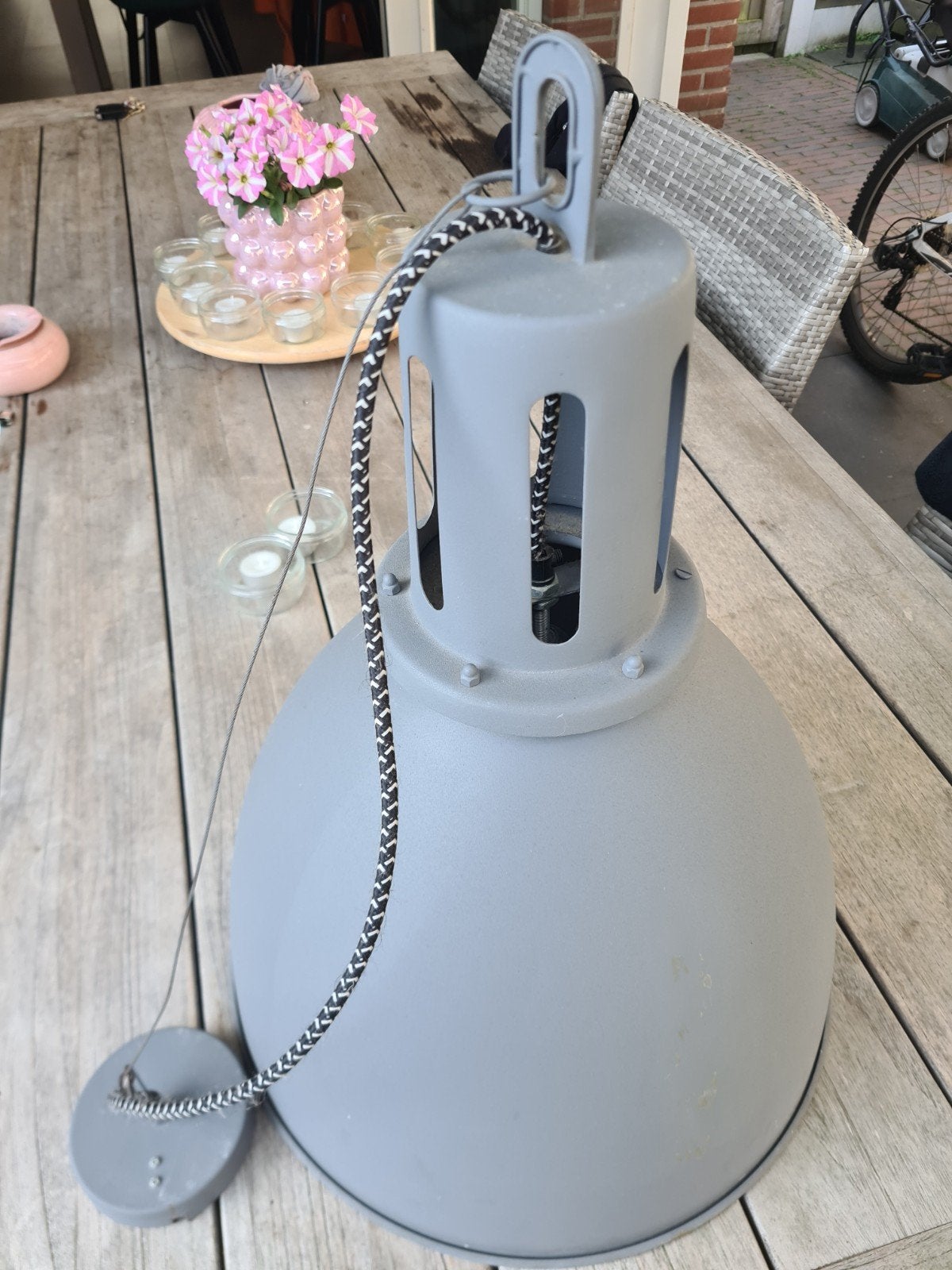 Grijze industriële hanglamp, Ophalen, Minder dan 50 cm, Gebruikt, Minder dan 25 cm