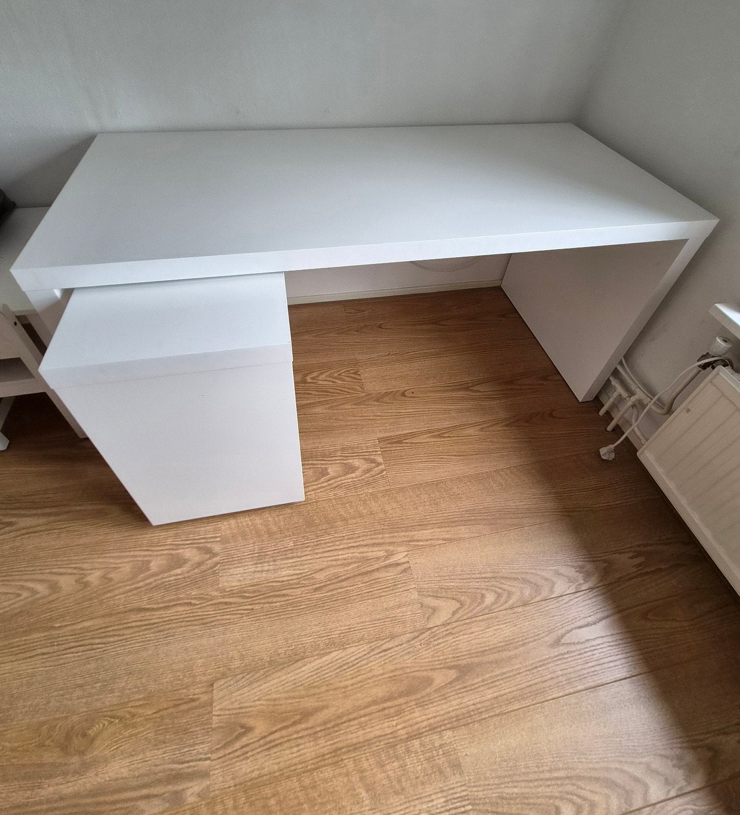 ikea malm bureau, Ophalen, Zo goed als nieuw