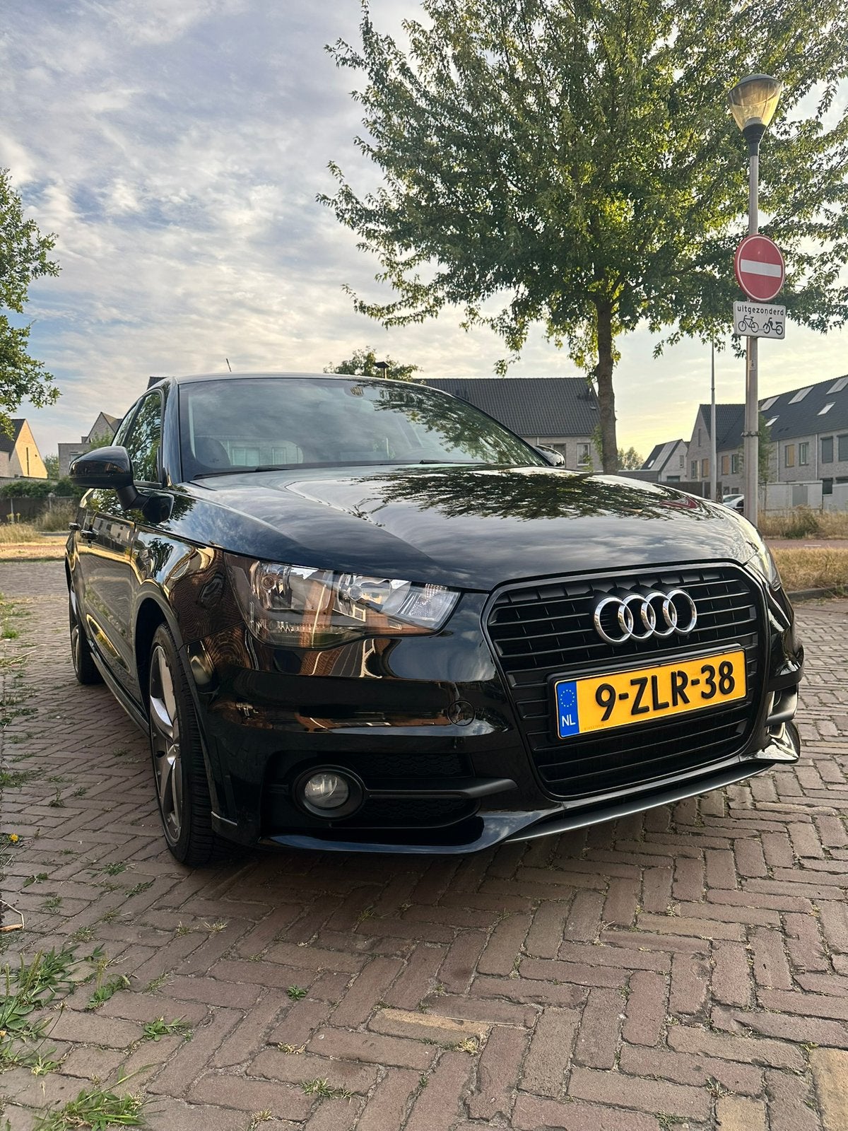 Audi A1 1.4 Tfsi 103KW Sportback Zwart (RUILEN MOGELIJK), Auto's, Euro 5, A1, 4 cilinders, Origineel Nederlands