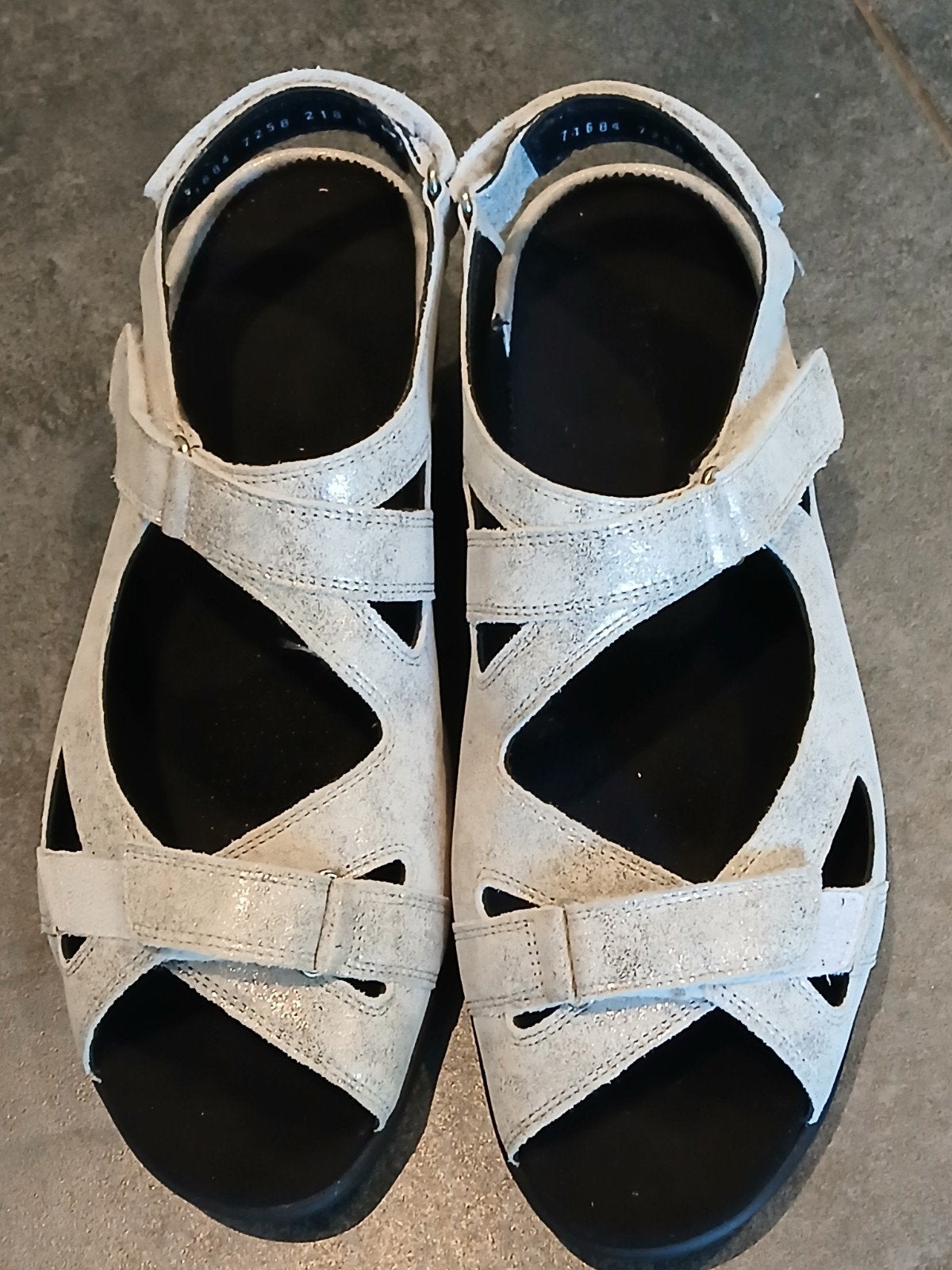 Durea sandalen maat 8 H zilver/wit, Ophalen of Verzenden, Zo goed als nieuw, Wit, Sandalen of Muiltjes