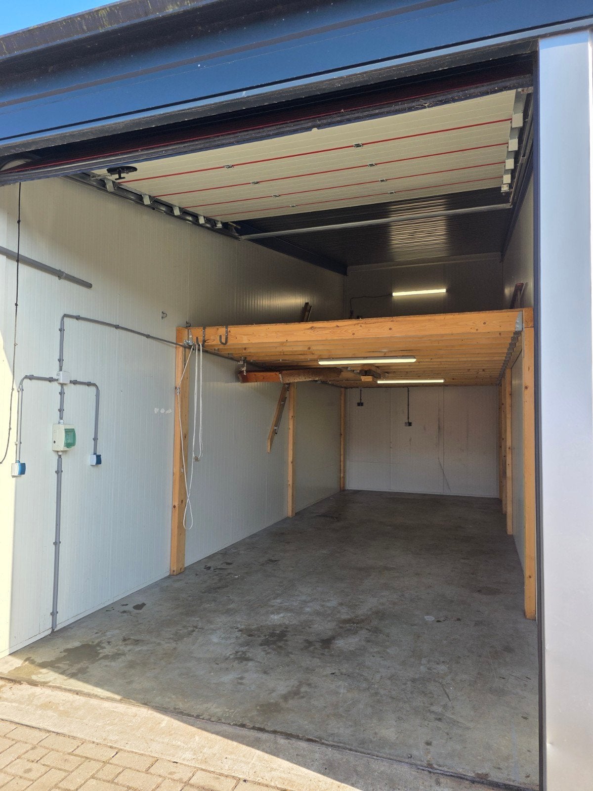 loods te huur ,orionweg leeuwarden, 50 m², Huur, Bedrijfsruimte