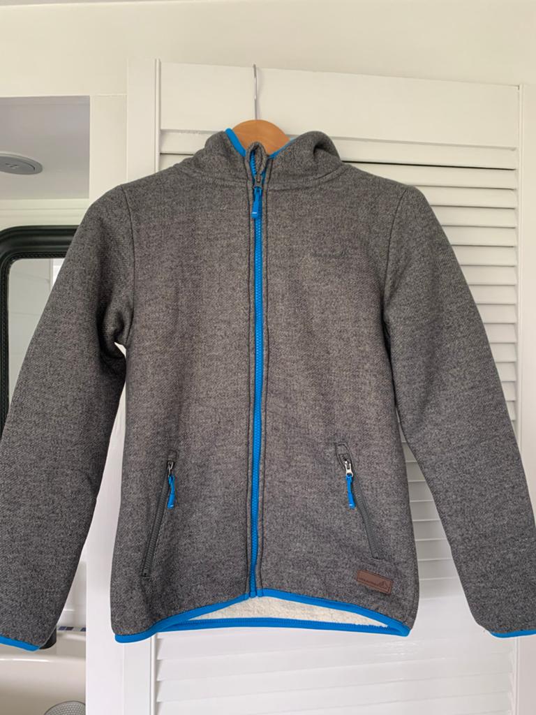 NIEUW mountain peak vest 152, Ophalen of Verzenden, Nieuw, Jongen of Meisje, Trui of Vest