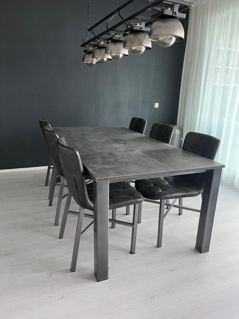 Dining table & 6 chairs, Ophalen, 200 cm of meer, 50 tot 100 cm, Zo goed als nieuw