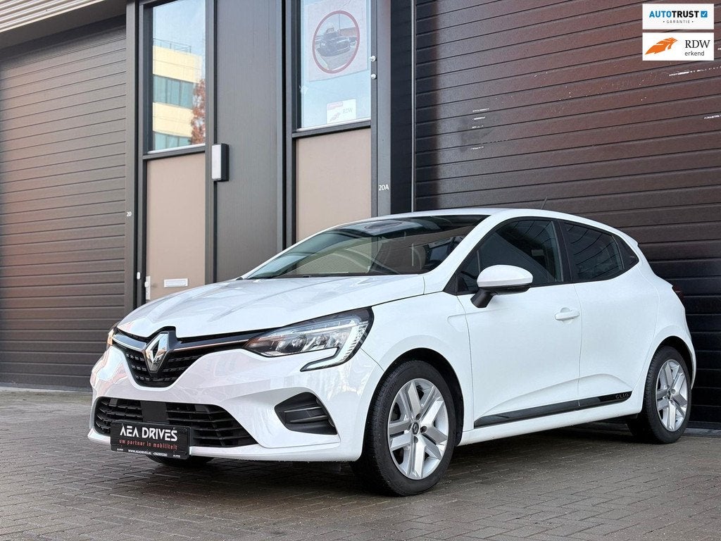 Renault Clio 1.0 TCe 100pk met stoelverwarming l Apple CarPl, Voorwielaandrijving, Stof, Zwart, 100 pk