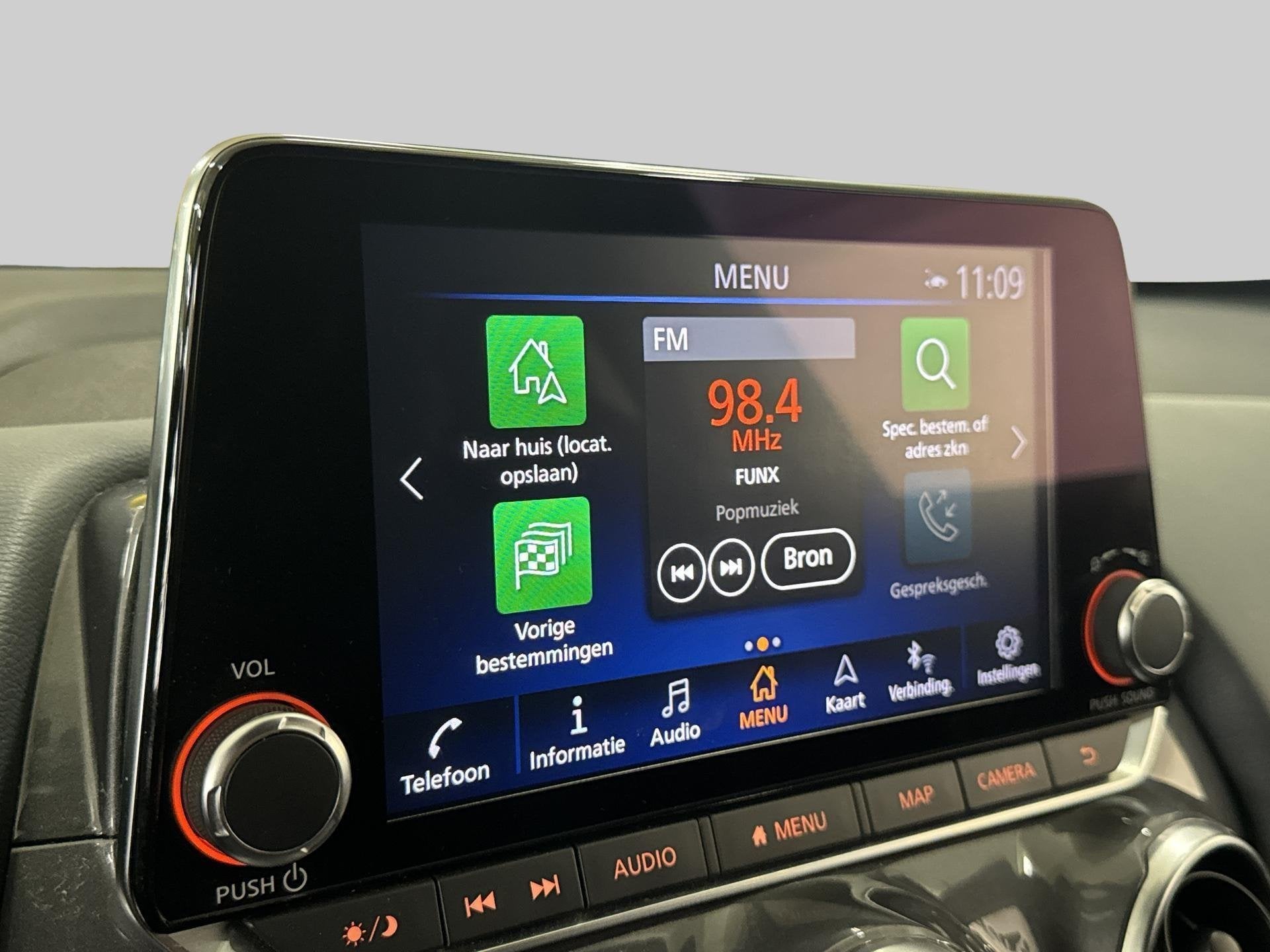 Foto 19 van Nissan Juke 1.0 DIG-T Business Premium
