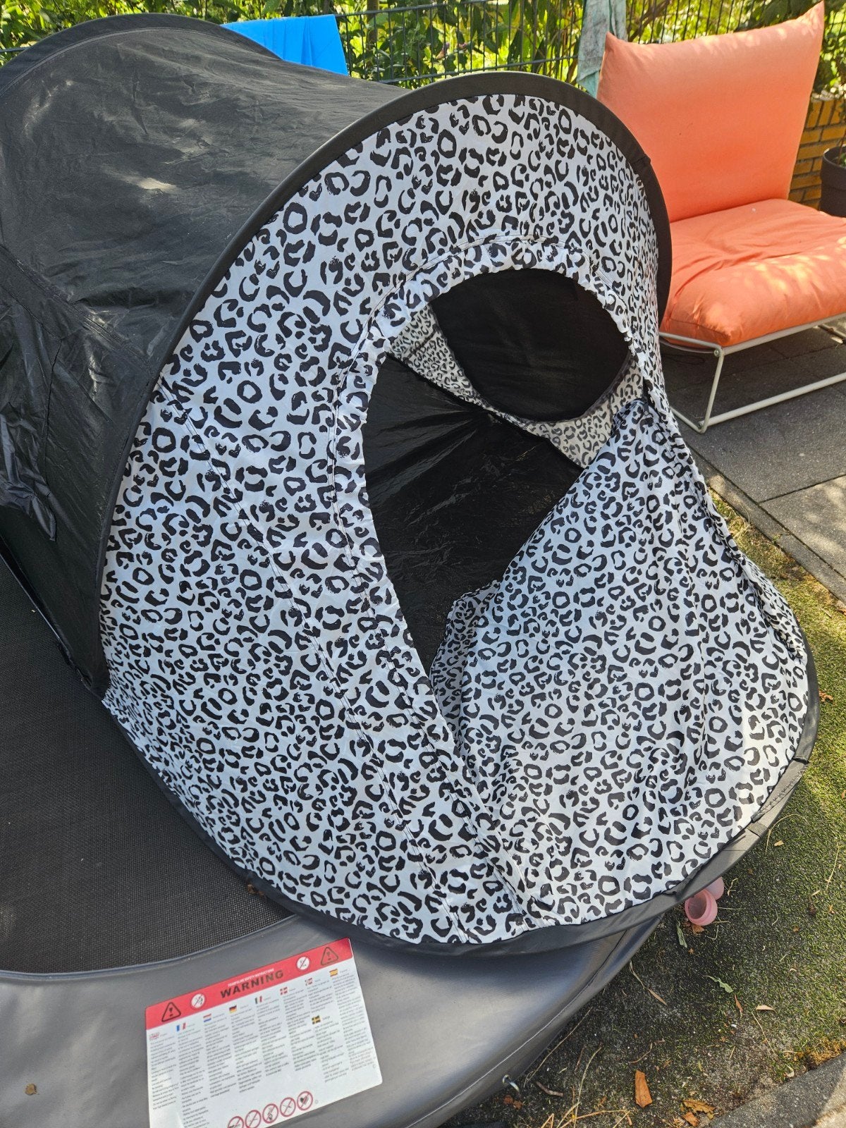 Opvouwbare tent met luipaardprint, Ophalen, Gebruikt, Tot en met 2