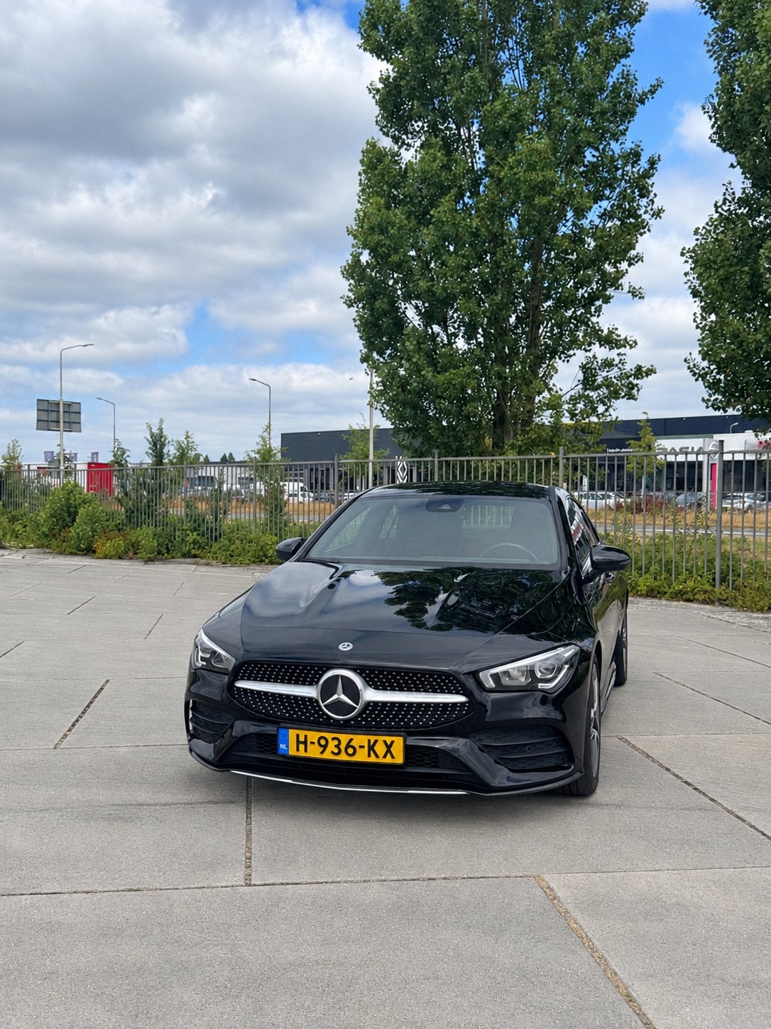 Mercedes-Benz CLA 180 AMG-Line 136pk  2020 Zwart, CLA, 136 pk, 4 cilinders, Zwart